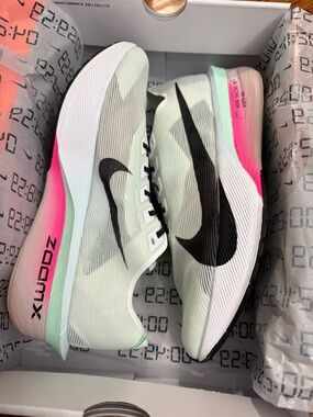 Nike ZoomX Vaporfly Next% 4